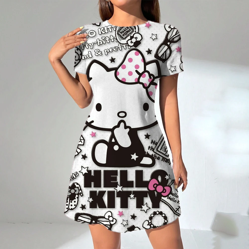 2025 ใหม่สไตล์เกาหลี PLUS-ขนาด Hello Kitty พิมพ์เสื้อยืดผู้หญิงฤดูร้อนหลวม Fit Belly ครอบคลุมชุดนักเรียน ﻿