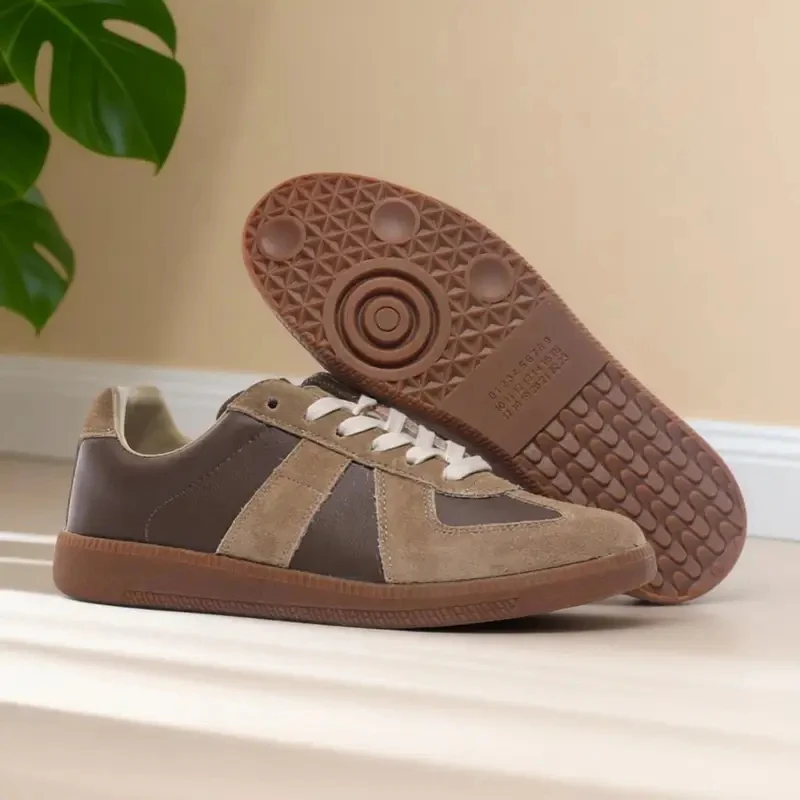 

Кроссовки Sneakers2026: Новые повседневные кроссовки в уличном стиле от модного бренда. Унисекс, для пар, классические, ретро, дышащие, с мягкой подошвой, трендовые, для студентов.