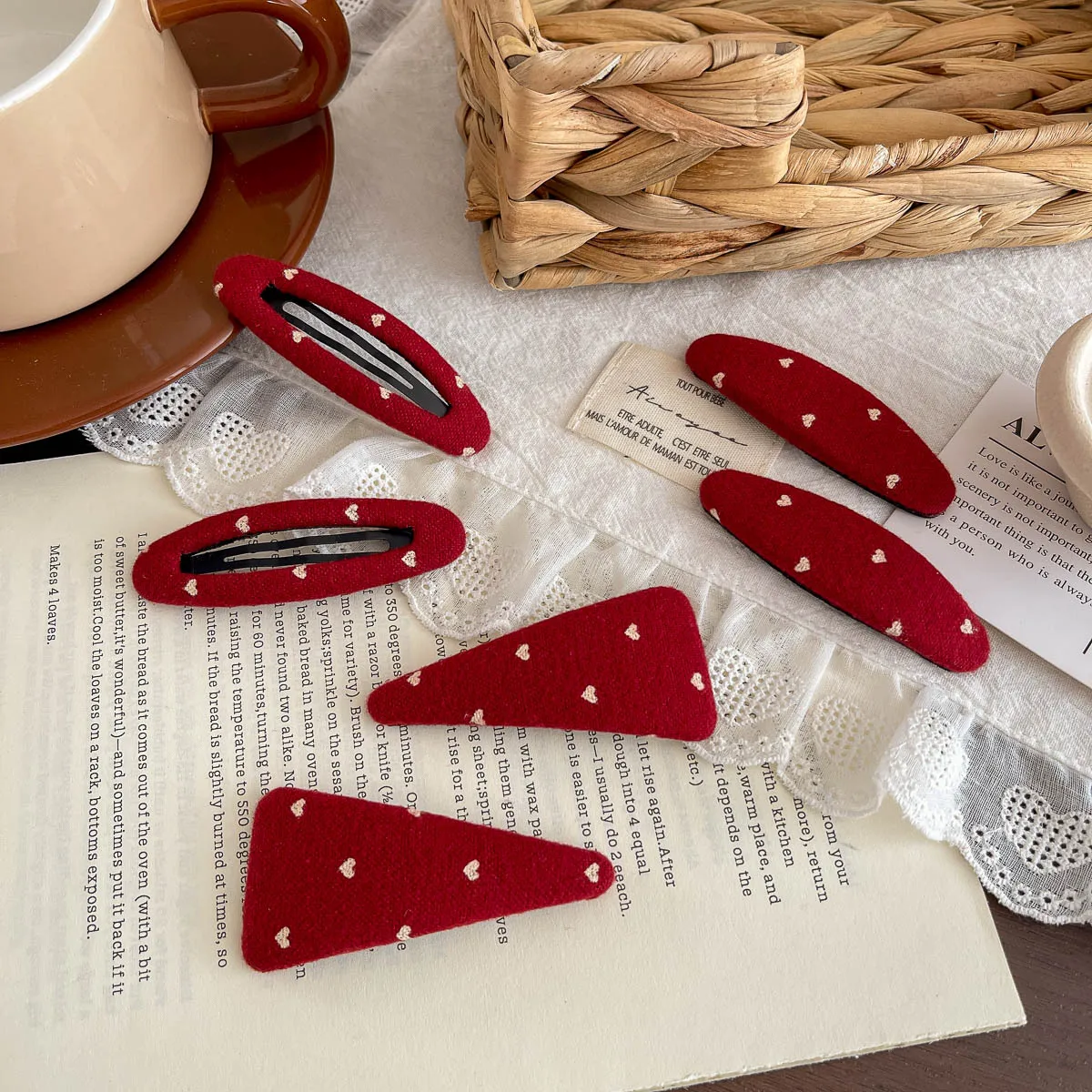 

Красная геометрическая заколка-невидимка для волос, милый зажим для челки, боковая заколка-зажим, заколки-зажимы, аксессуары для волос для девочек, детские украшения для волос, головной убор