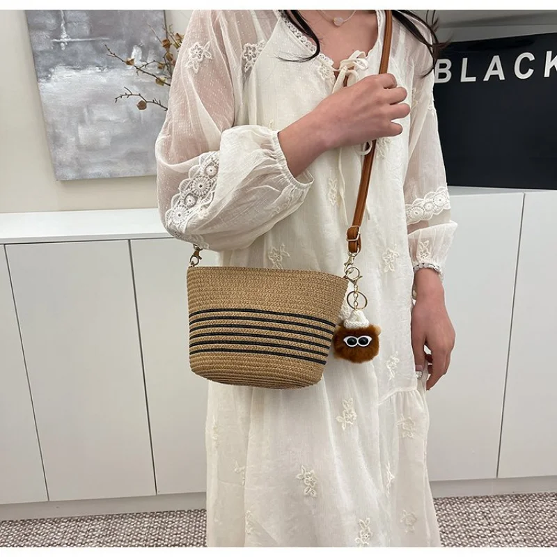 

Elegant Leather Crossbody Bag For Ladies Luxury Brand Famous Designer Popular Fashionable Tote Bag Handbag