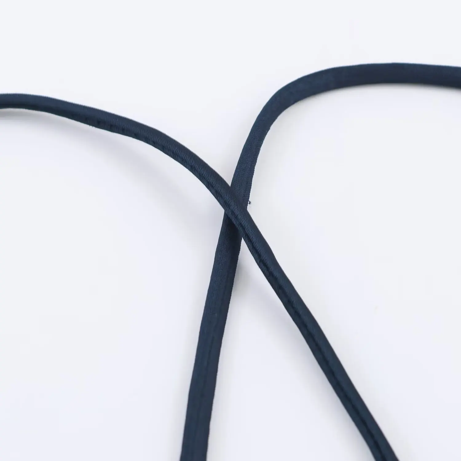 Abito lungo elegante da donna in raso nuovo estivo moda femminile abito sexy con scollo a V senza schienale abito da sera chic francese da donna