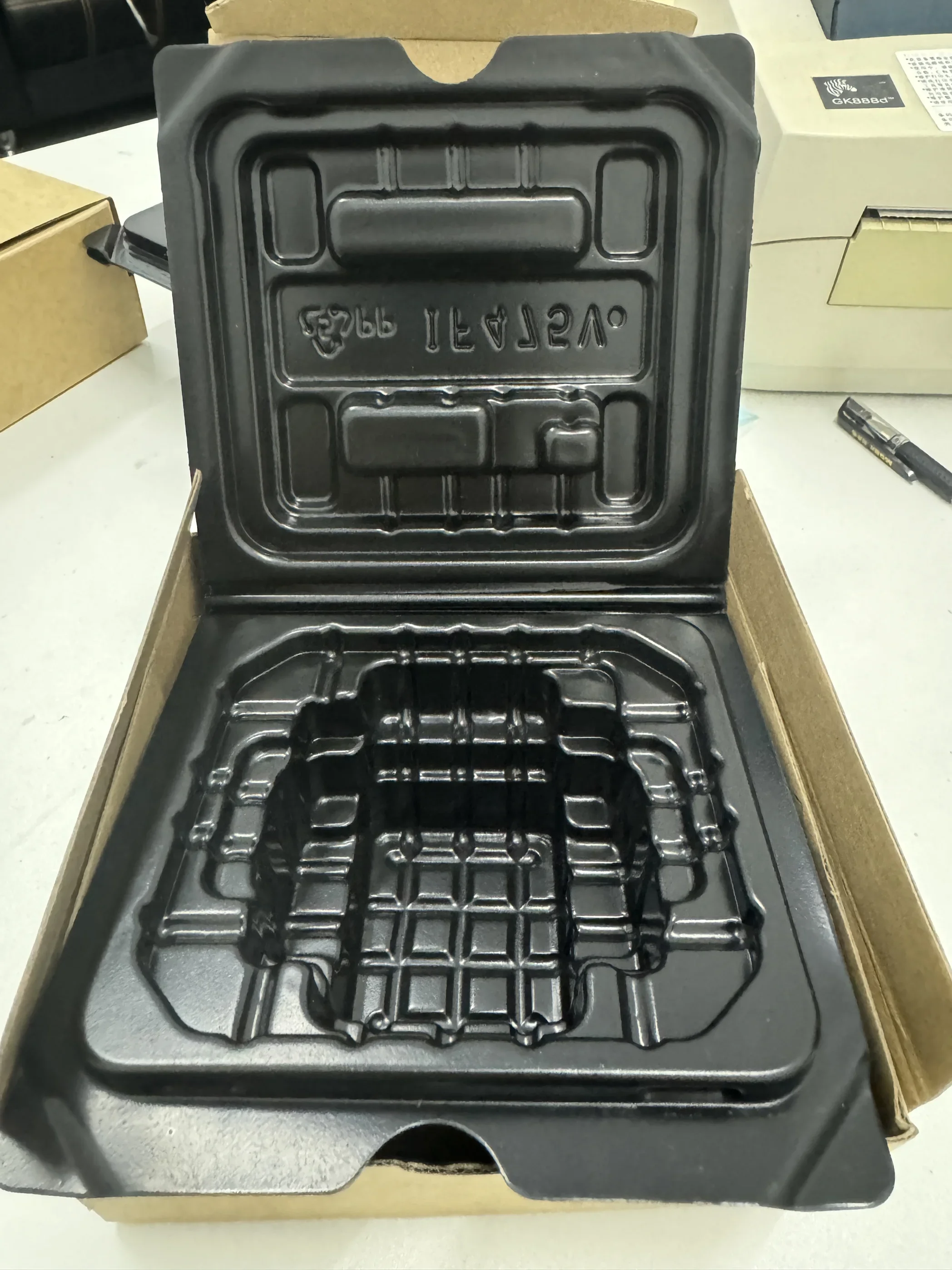 

новый для коробки AEU 3200, коробки 4720, с полным комплектом внутренних карт.