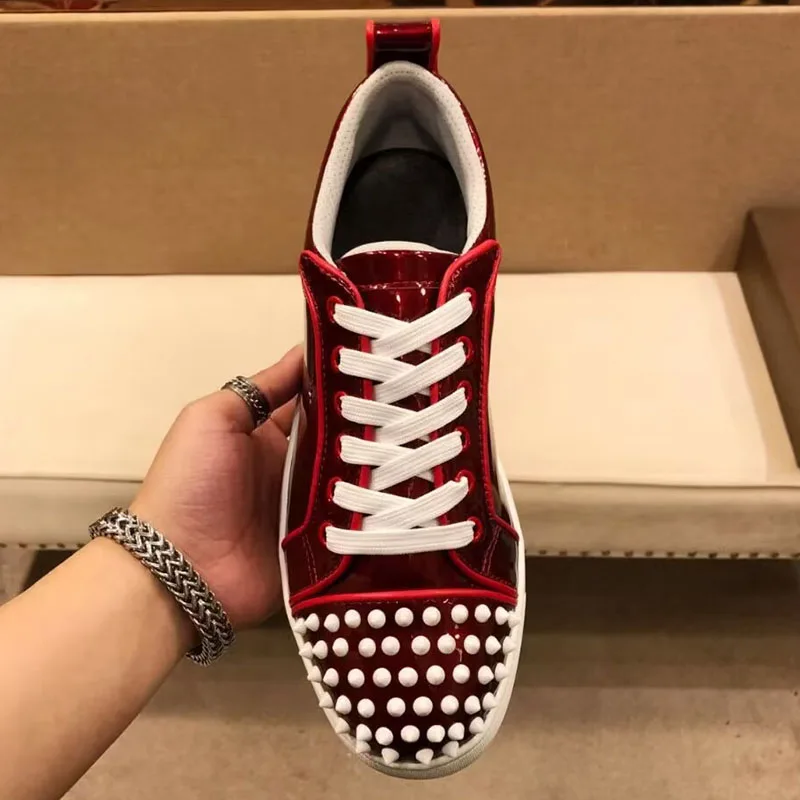 italian brand designer men fashion red studded shoes lace-up flats rivets shoe patent leather sneakers singer DJ stage footwear