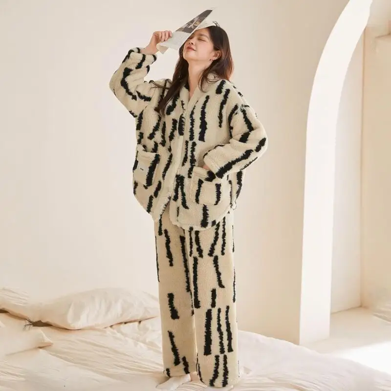 Pijamas de mujer Otoño Invierno polar coral ropa de dormir cómoda gruesa de manga larga conjunto de pijama de algodón traje de franela ropa de casa