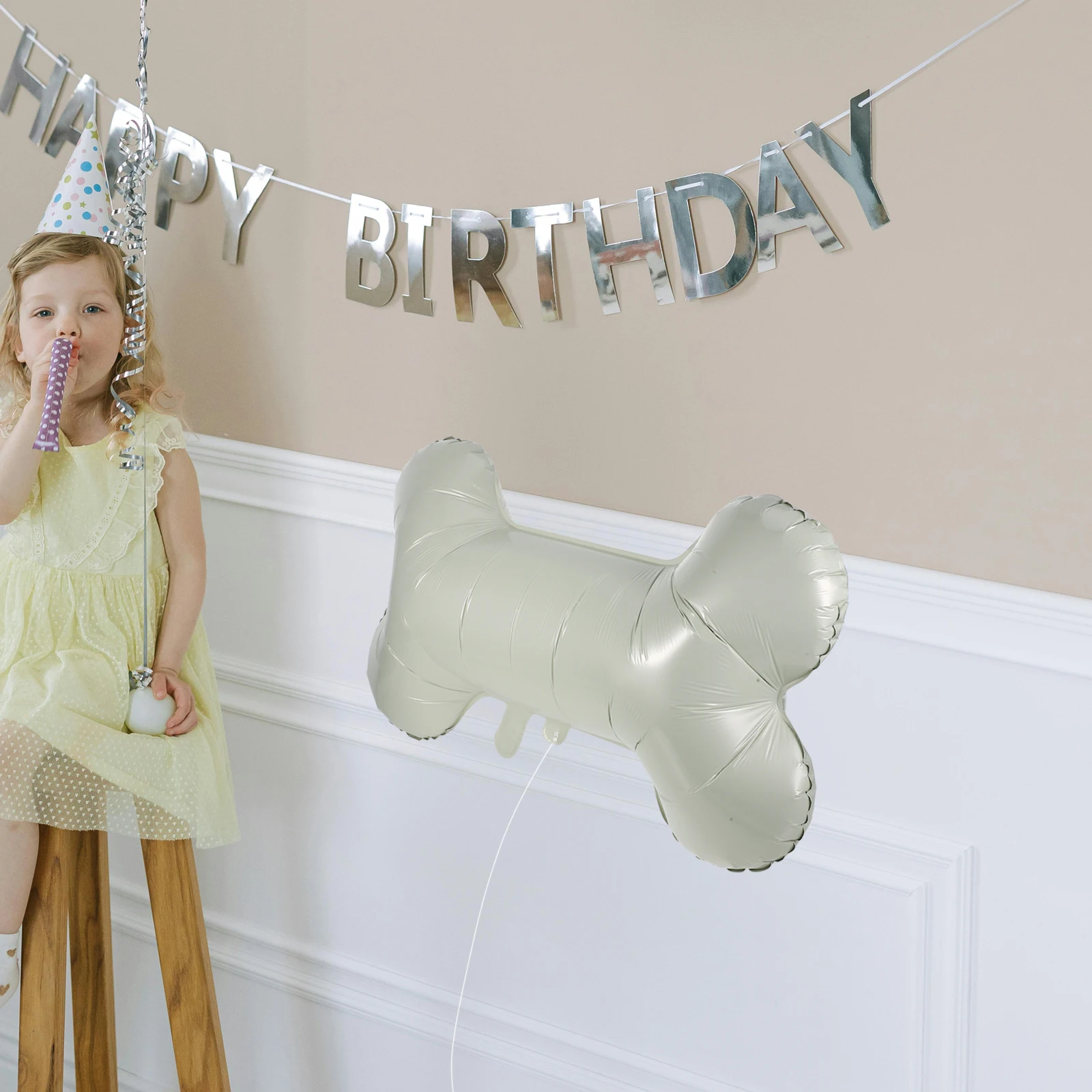 

4Pcs Bone Design Aluminum Foil Balloons Large Beige Puppy Dog Birthday Festival Party Decoration Photo Background