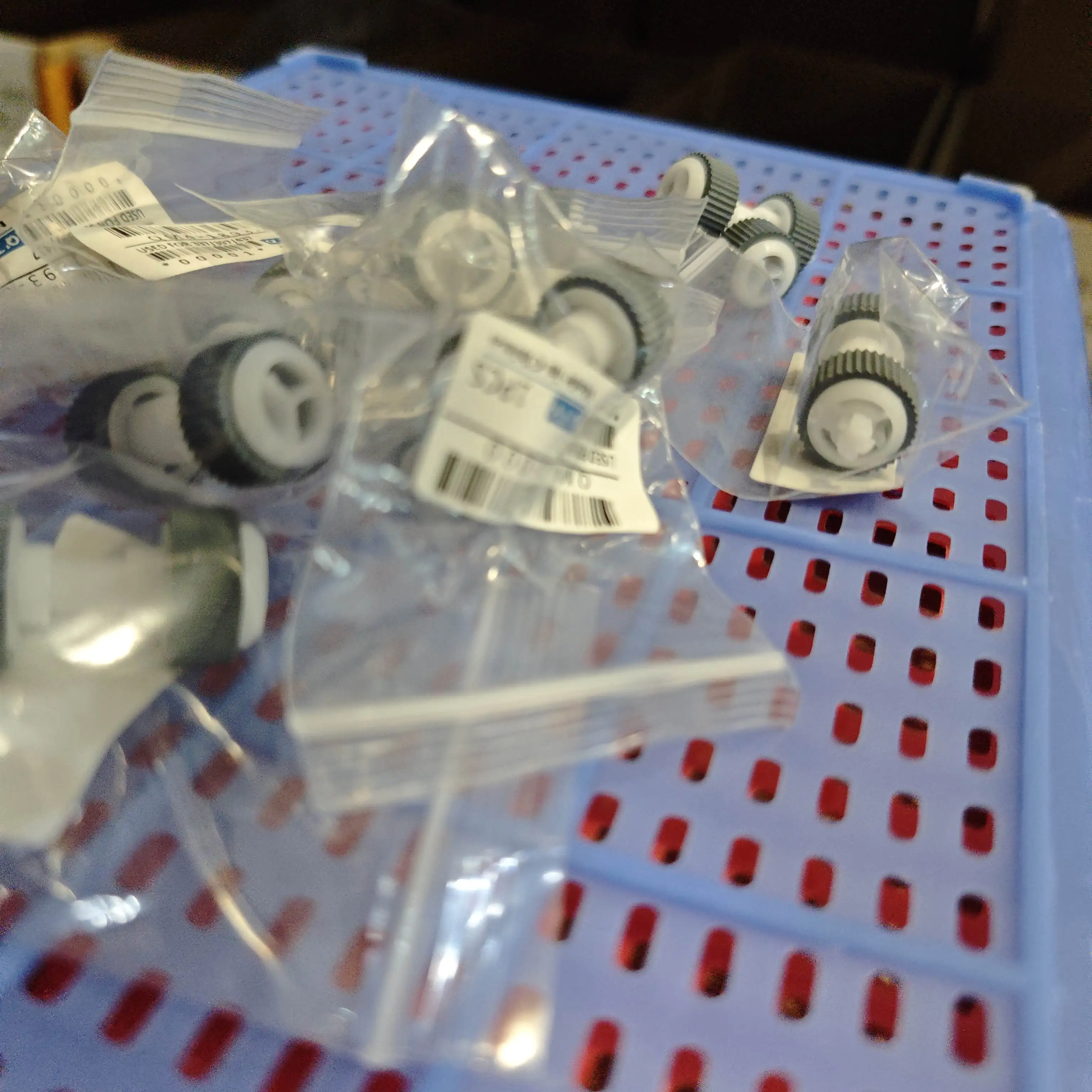 

Paper Feed Pickup Roller for CANON MG 2180 2580 3180 3570 3580 3680 5480 5580 5680 6180 6280 6380 6400 6530 6680 6730 6880