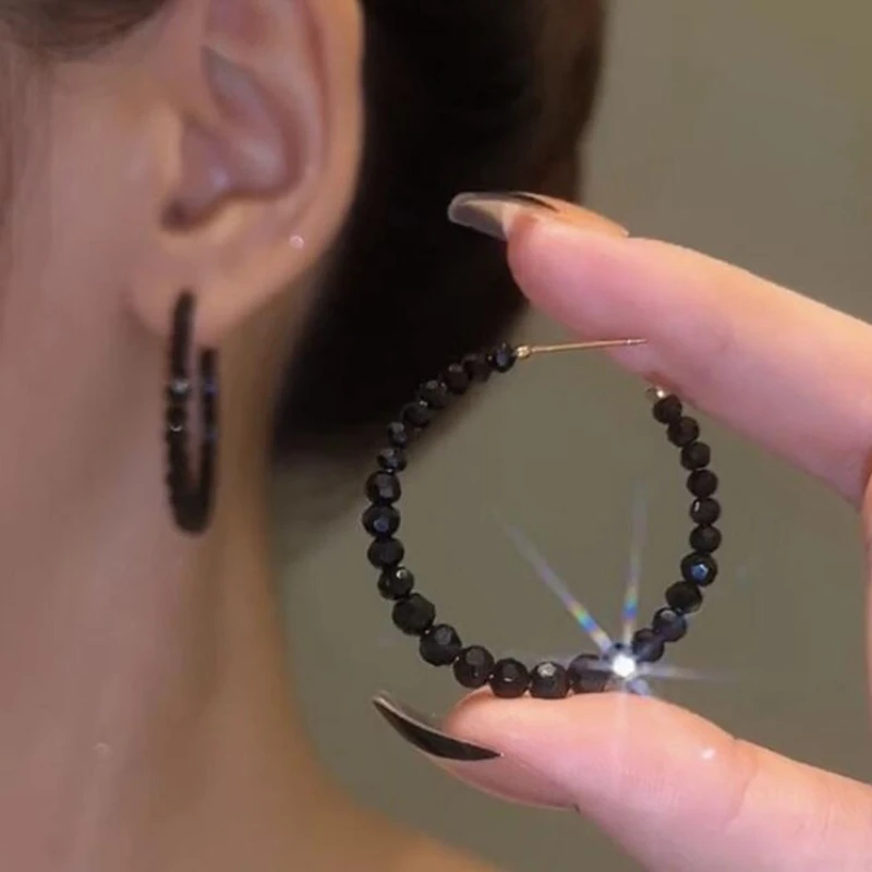 New Korea Fashion C-shape Black Crystal Stud Earrings for Women Temperament Retro Bride Hoop Earring Jewelry Accessory Gift