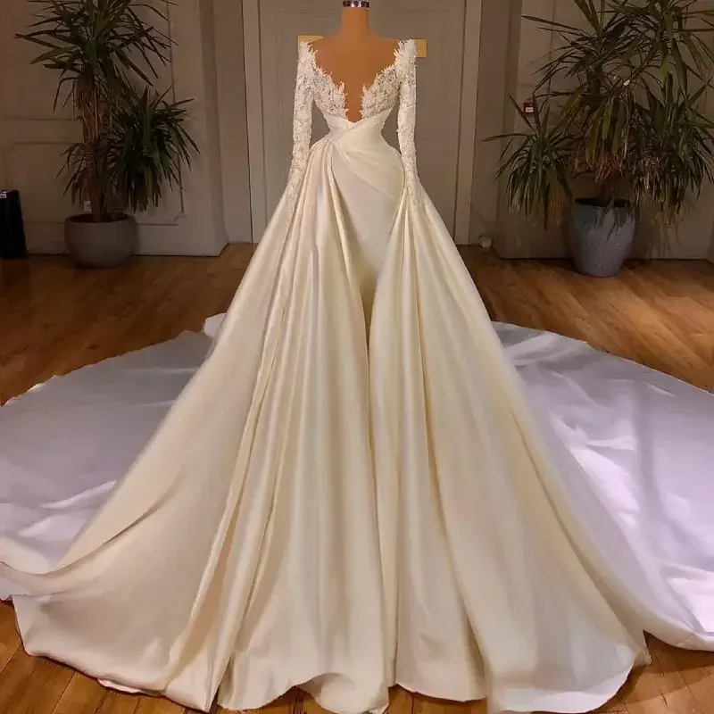 Robe de Mariée Sirène en Satin à Manches sulf, Col Rond, Perles Appliquées, Balayage Traîne, pour Patients