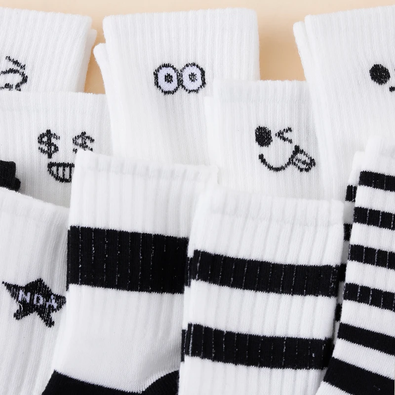 1/5/10/15/20 Pairs Random Women Simple Funny Face Star Letter Striped Crew Socks, Soft Breathable Casual Mid-Calf Socks