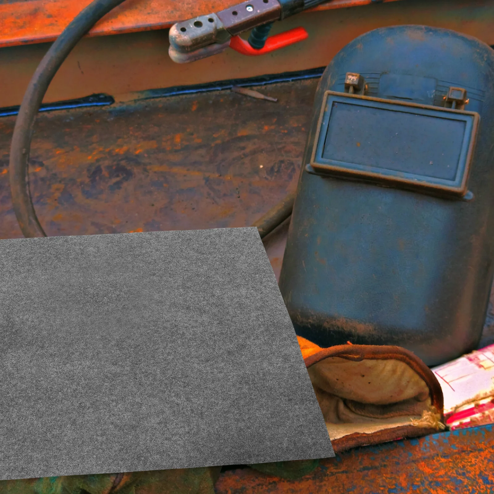 

Welding Blanket Fireproof Durable Heat Resistant Fireproof Mat Fire Retardant Blanket for Camping Welding Soldering Protection