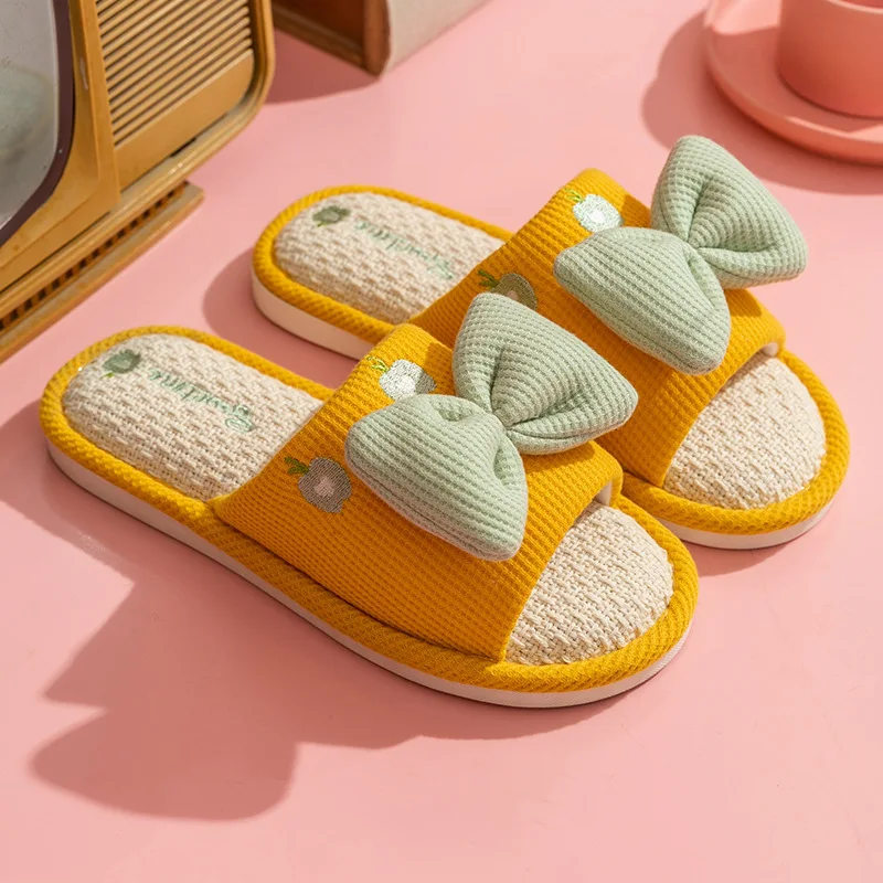 Comfort Linen Slippers for Couple, Thick Soft Sole Indoor House Shoes, Breathable Sweat-Absorbent All-Season Home Slides view 3