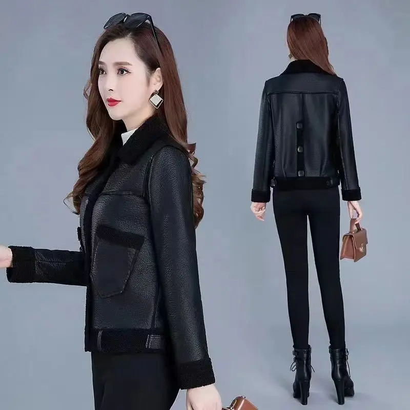 2023 Two-sided Fashion Lamb Wool Coat Women Streetwear Faux Fur leather Jacket Woman Autumn Winter Thick Warm Plush PU Coat traf