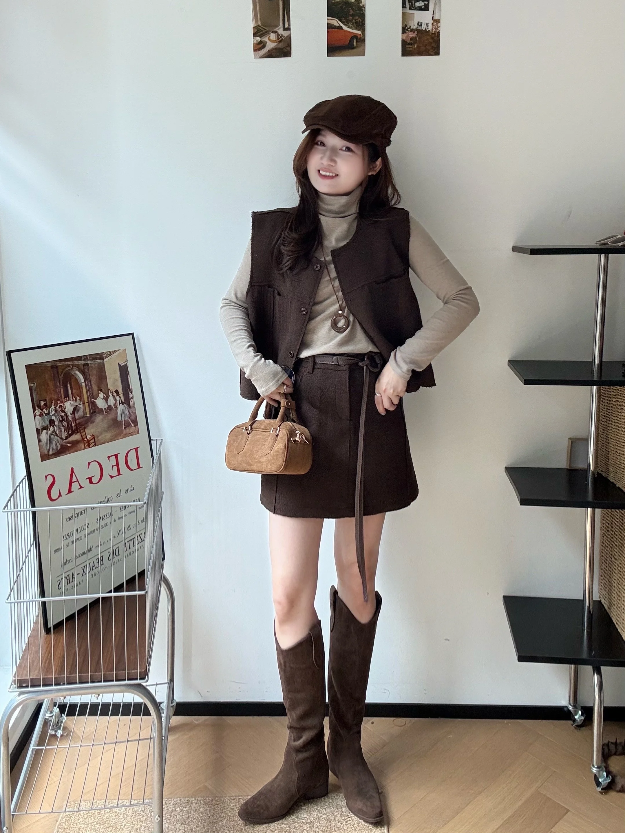 

Комплект для ранней осени: корейский элегантный жилет и юбка, облегающий крой, маленький размер, модный универсальный ансамбль