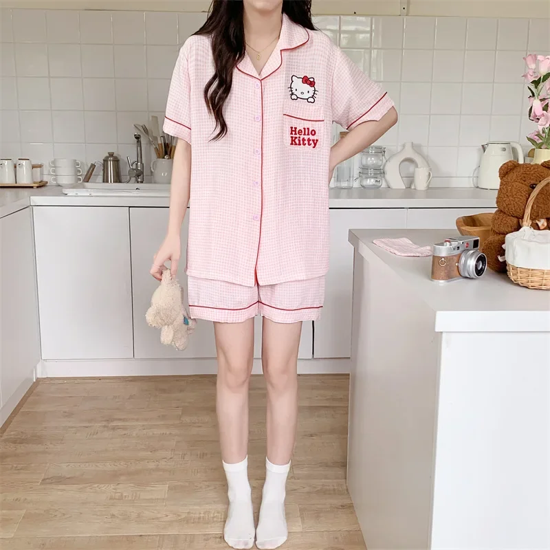 Sanrio Nieuwe Hello Kitty Pyjama Dames Schattige Cartoon Casual En Comfortabele Coole Ademende Lichtgewicht Huiskleding Pakken Pyjama