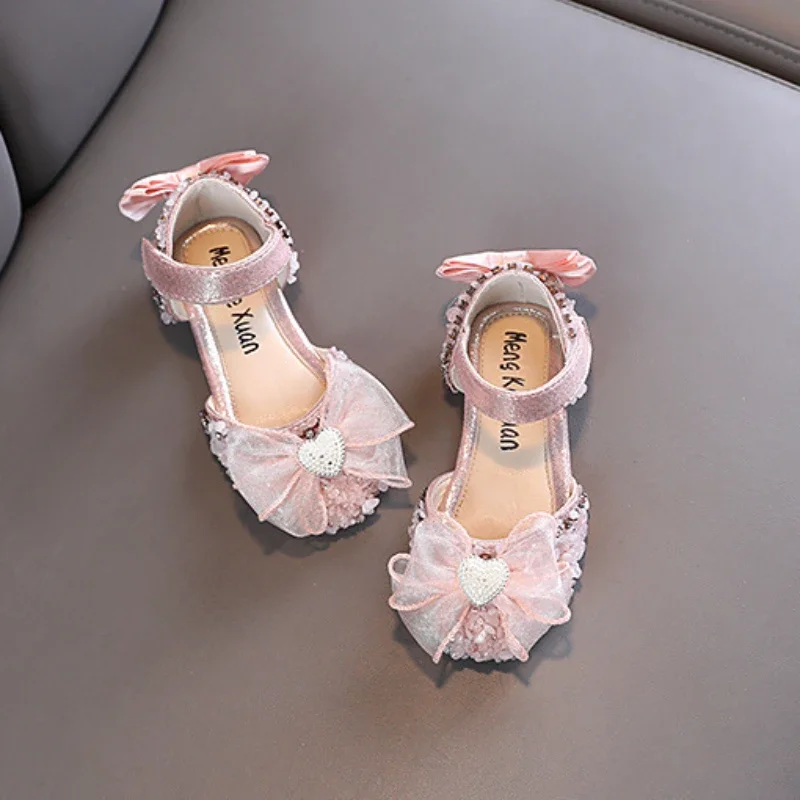 Kleine Mädchen Sandale Sommer elegante Kind Prinzessin Bowknot Leistung flache Schuhe Mode süße Kinder kausale Herz Balletts andalen