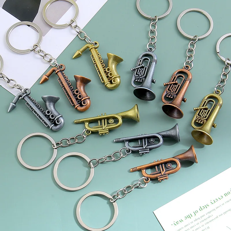 

Creative Saxophones Shape Keychains Fashion Orchestral Instrument Keyring Backpack Pendant DIY Accessories for Musical Fans Gift