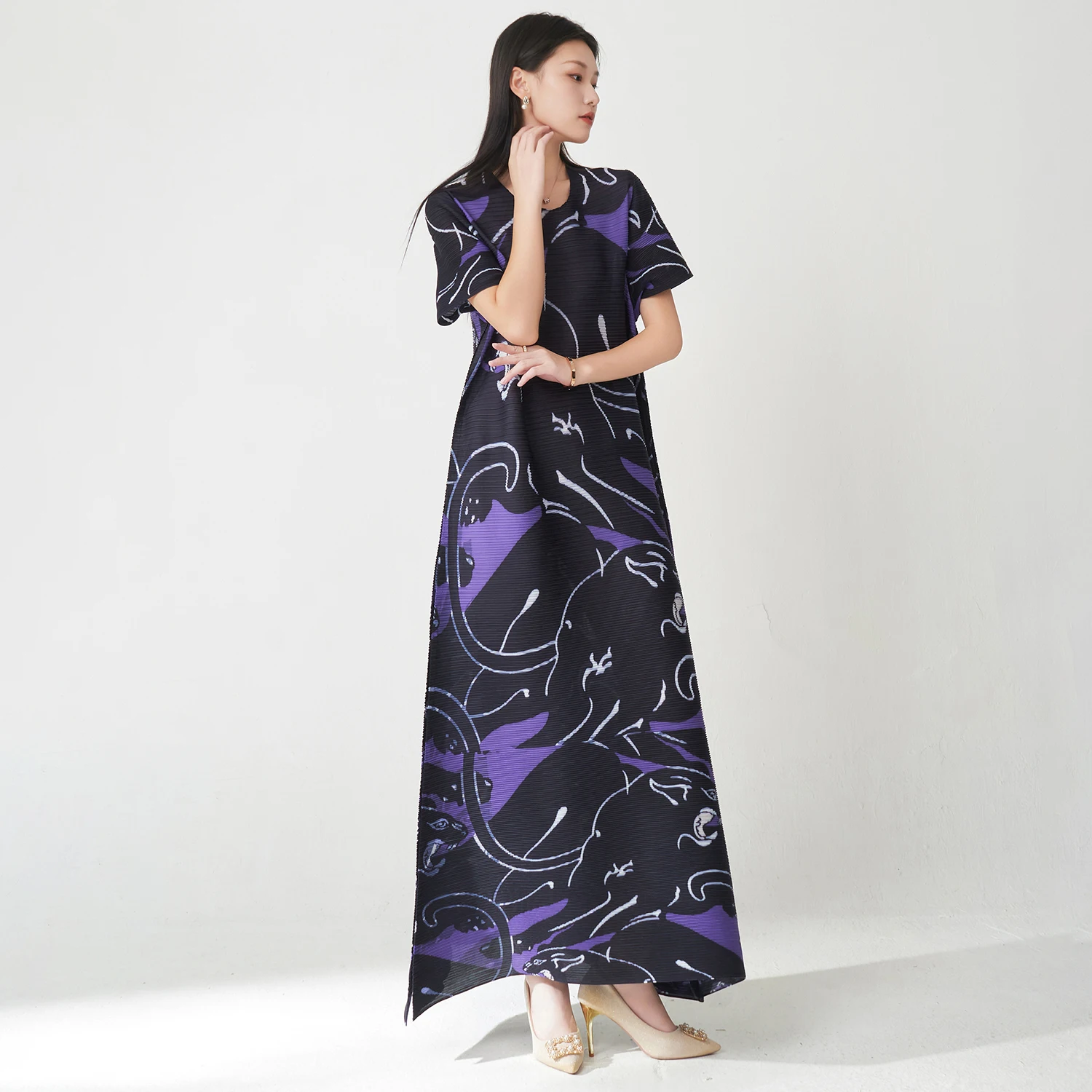 فستان مياكي مُعاد تحديده من Elegance فستان صيفي فضفاض مقاس كبير فستان نسائي مطبوع على الموضة من المصنع