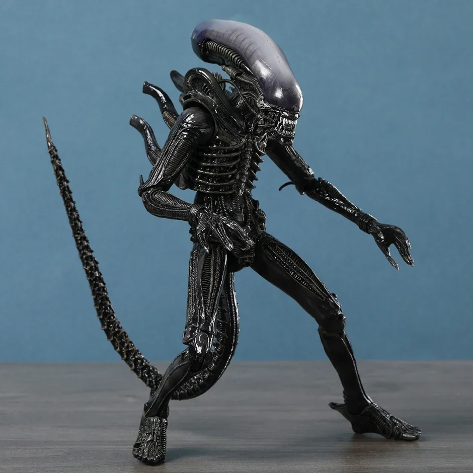 NECA Ultimate Edition Alien Big Chap Action Figure Horror
