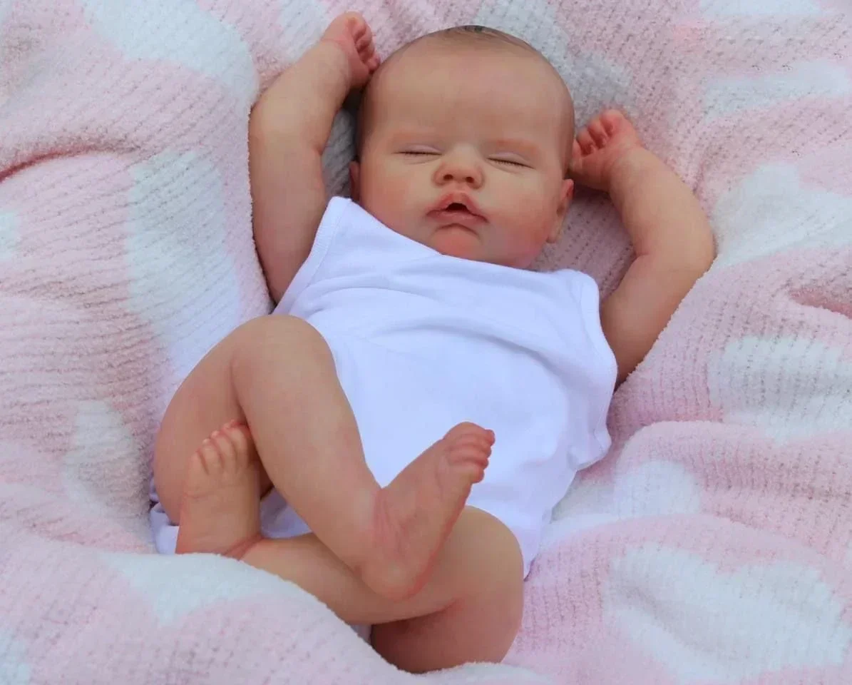 Quinbee Baby 19 inch Levensechte Reborn Pop Meerdere Lagen Schilderen Soft Touch Knuffelige Baby 3D Huid Hand Verf Haar Zichtbare Aderen