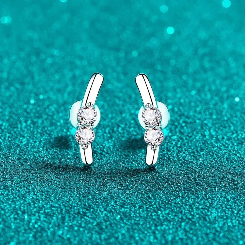 

Platinum Pt950 White Gold 18K 0.4 Carat Moissanite Diamond Stud Earrings for Women Cute Sweet Earring Wedding Fine Jewelry