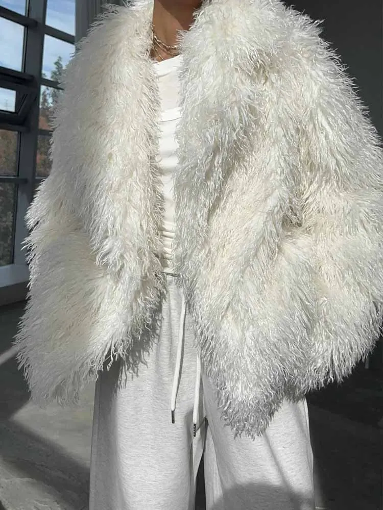 

MCDV 2025 зимнее роскошное пальто из искусственного меха женская модная однотонная свободная толстая теплая пушистая куртка с лацканами и длинными рукавами женская уличная верхняя одежда