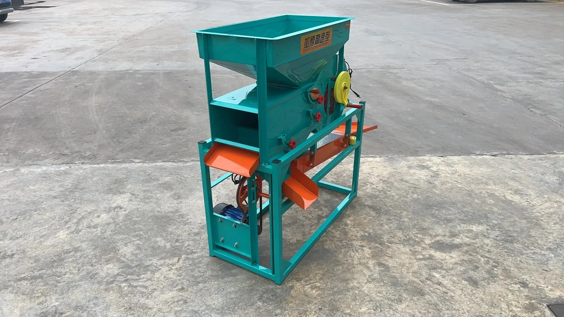 Farm high-quality wind turbine rice cleaning grain sorter with vibrating screen