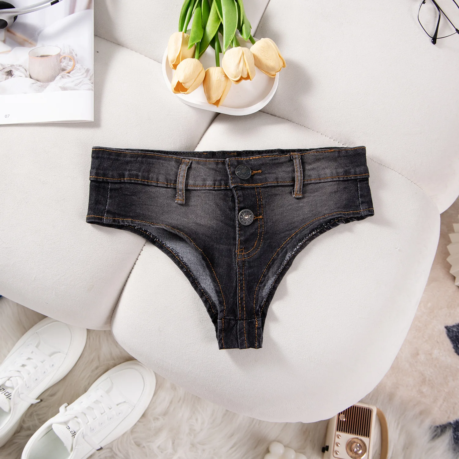 

autumn new women's sexy letter denim shorts hot pants super short jeans ripped nightclub