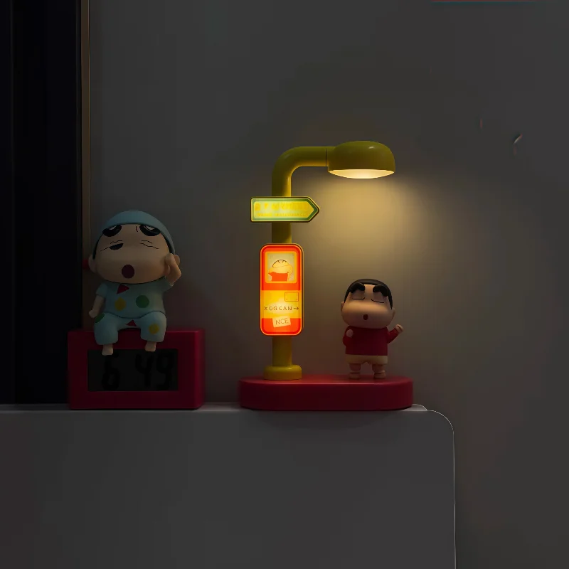 100% Asli Maihe Crayon Shin-Chan Lampu Suara Bercahaya Blind Box Mainan Kreatif Kotak Misteri ​ ​ Lampu Malam yang Diaktifkan dengan Suara ​   hadiah anak laki-laki
