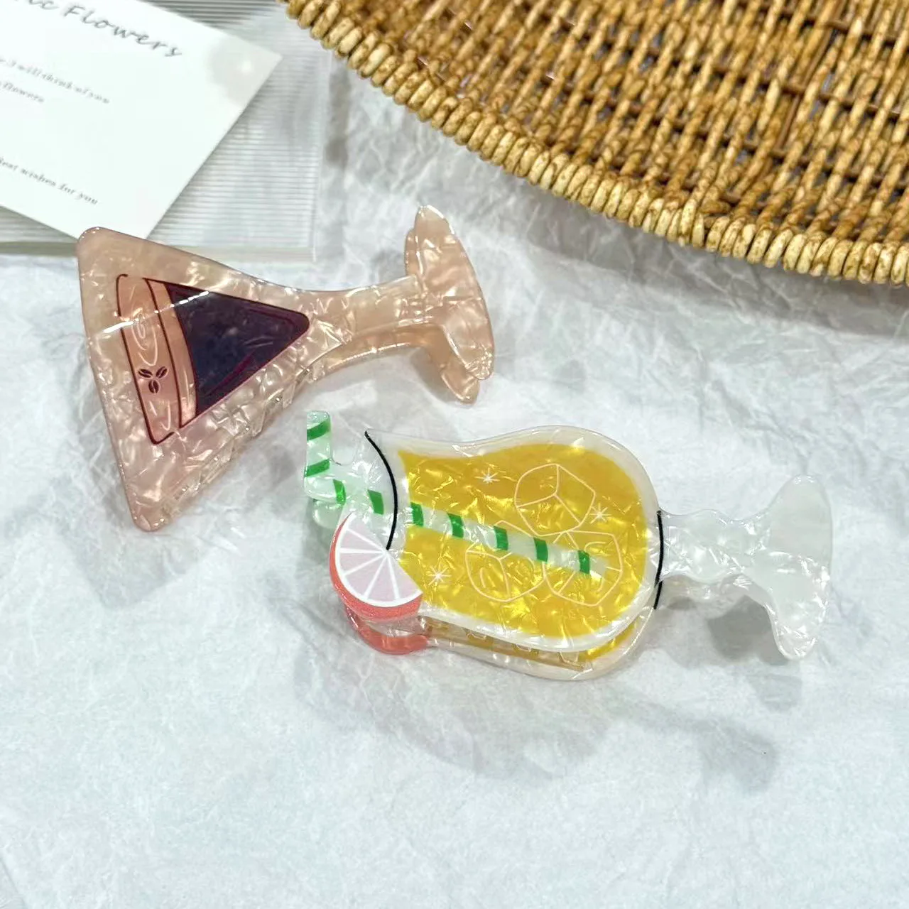 

NEW Summer Cold Drink Series Acrylic Hair Claw Coffee Cocktail Claw Clips Trendy Hair Clips for Women Girls Hair Accessories