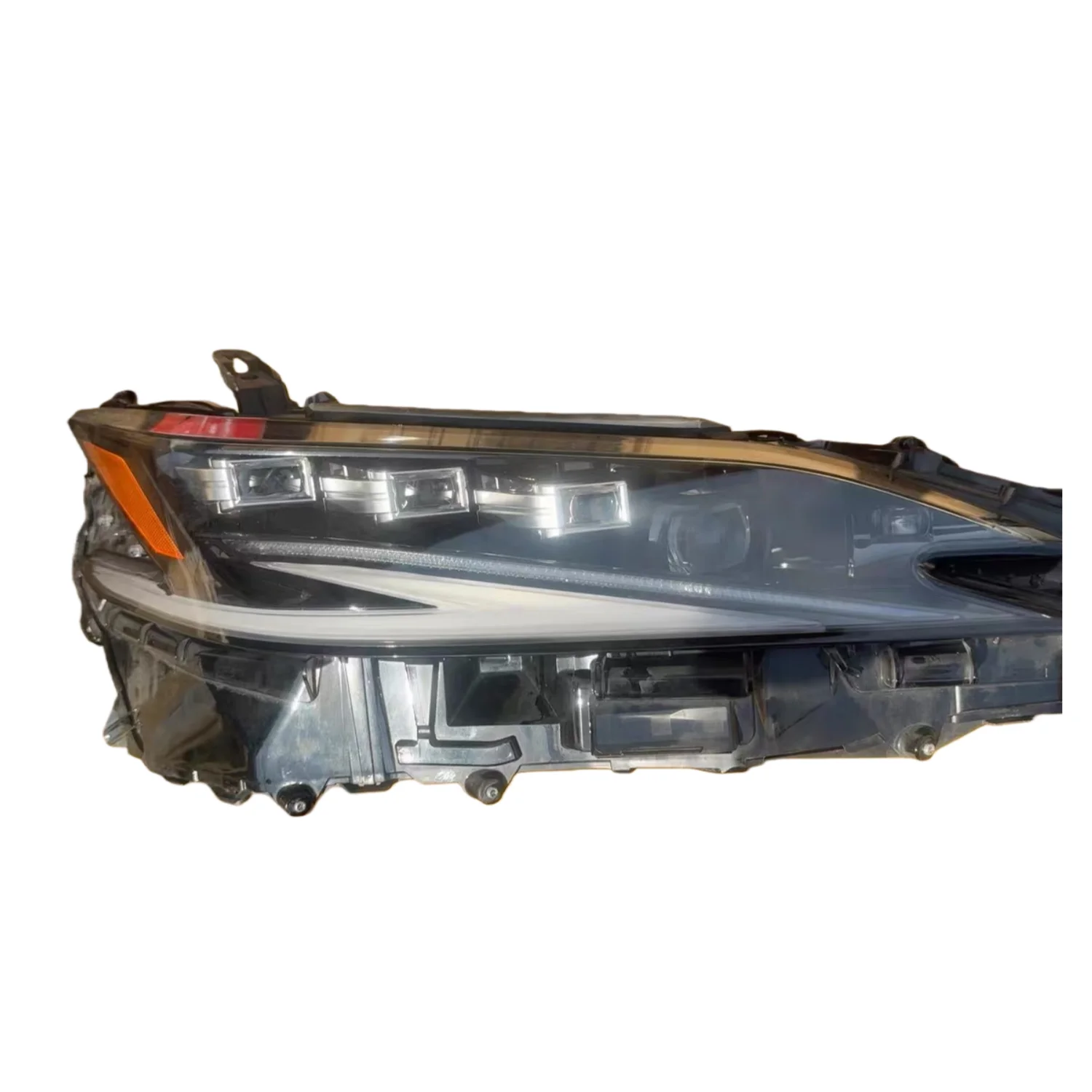 

Подходит для фар Lexus ES 2018-2024 гг. Обновление фары Lexus ES в сборе с высокой конфигурацией Lexus Matrix LED с четырьмя глазами