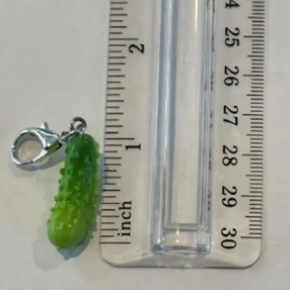 Pendentif porte-clés en résine, ensemble de porte-clés Pickle d'entraînement émotionnel avec carte de soutien 'Pocket Hugs', pendentif Pickle amusant et encourageant, positif