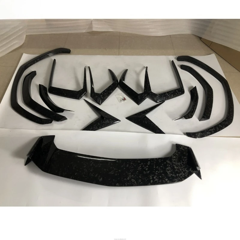 Topcar Forged Carbon Fiber Body Kit Bumper Front Lip Diffuser Spoiler Side Arch Vent for Urus