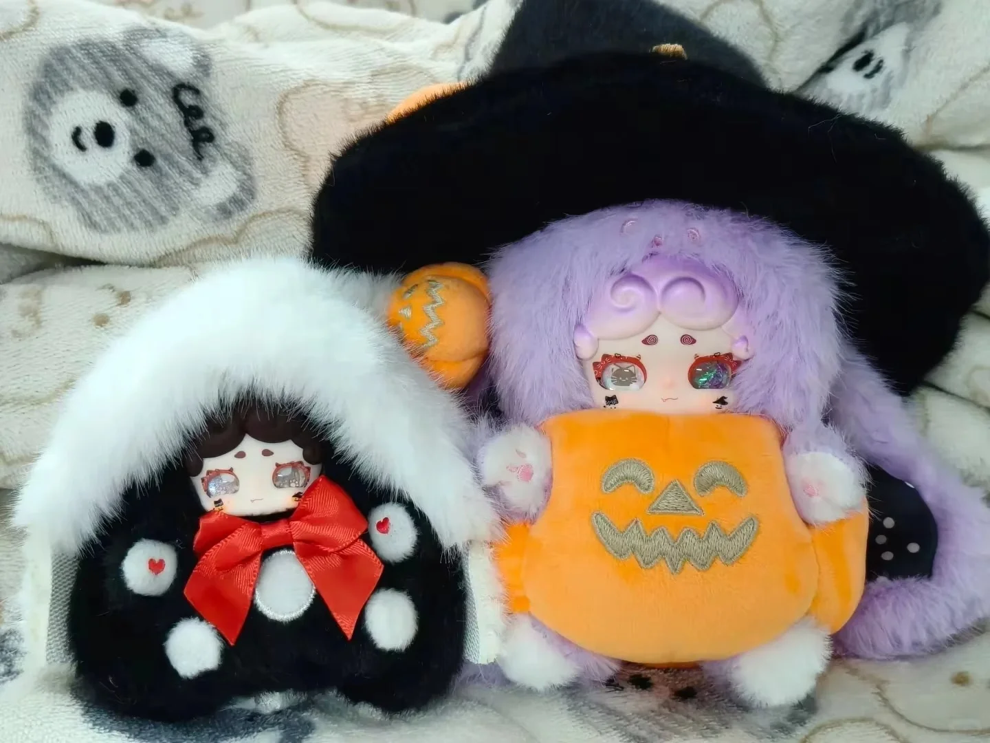 lucky-deer-nai-surprise-blind-box-edizione-limitata-halloween-ornamenti-in-peluche-carini-e-magici-streghe-fantasmi-conigli-zucche-decorazioni-di-tendenza-per-gruppi-e-coppie