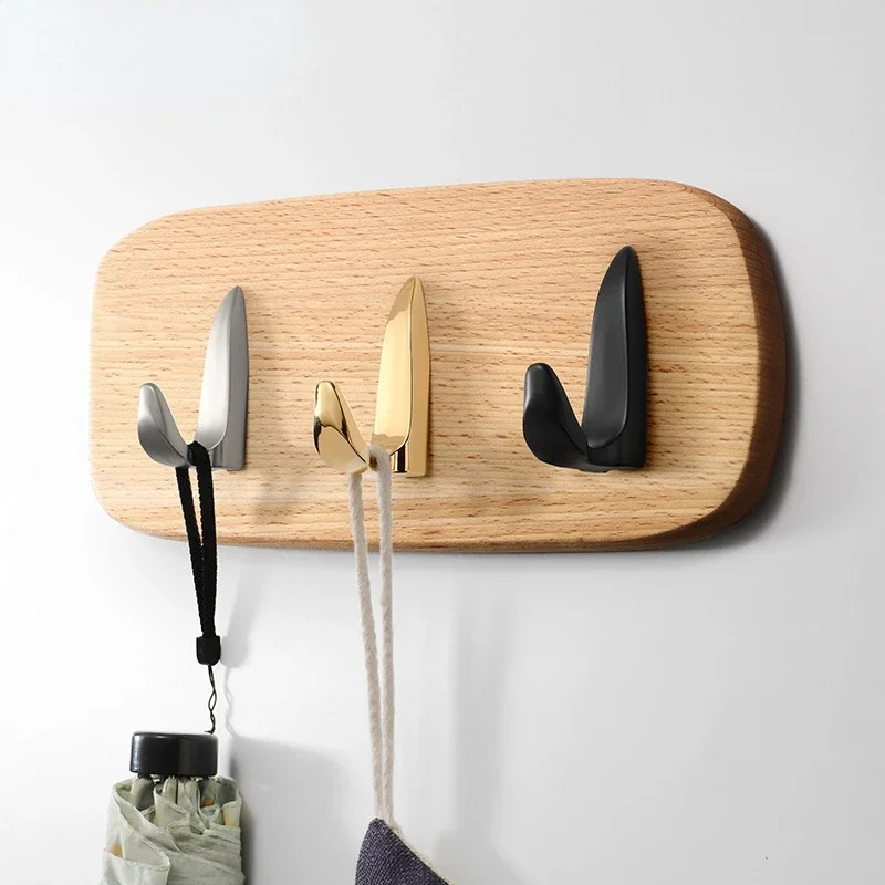 

Новый высококачественный простой одинарный крючок, скандинавский роскошный золотой кухонный крючок, крючок для примерочной, крыльца