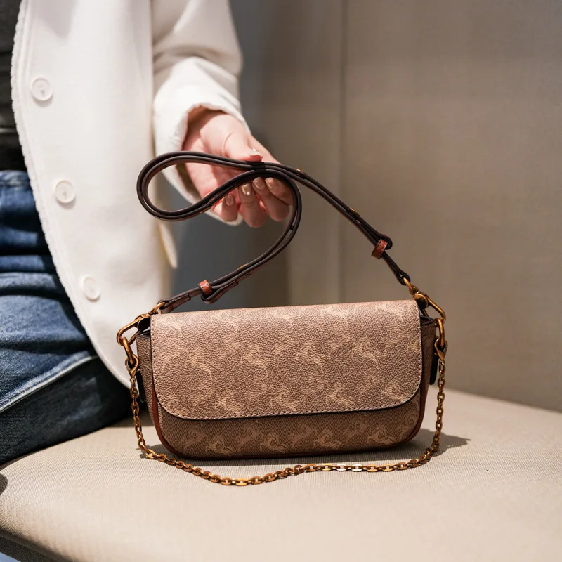 

Winter Fashion Trend Women's Shoulder Bags, Luxurious Handbags with Attention To Detail Carefully Created By Famous Designers