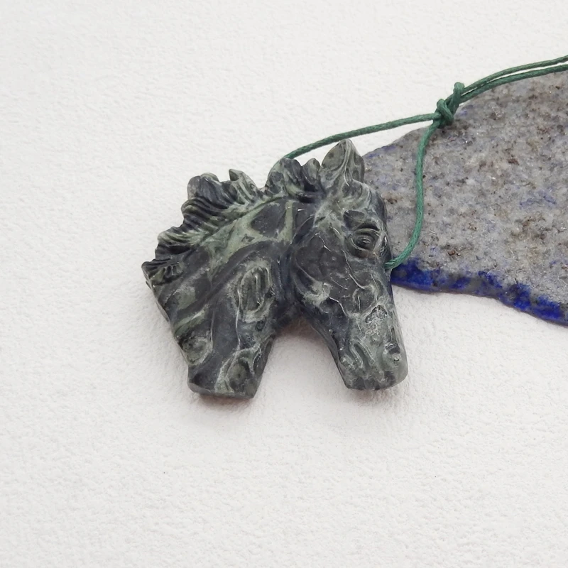 Natural Stone Ocean Kambaba Carved Horse Head Pendant Bead,Semiprecious Fashion Jewelry, Necklace Accessories,46x49x8mm,23g