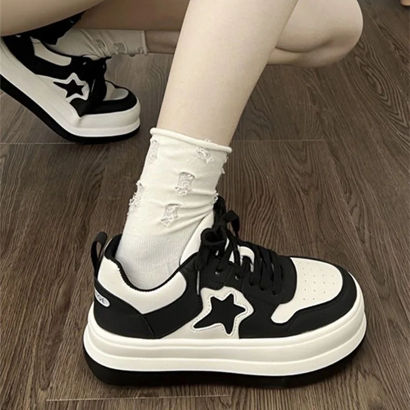 

Spring and Autumn Elegant Round Head Lace Breathable Running Sports and Leisure Shoes Fashionable New Comfortable Women's Shoes
