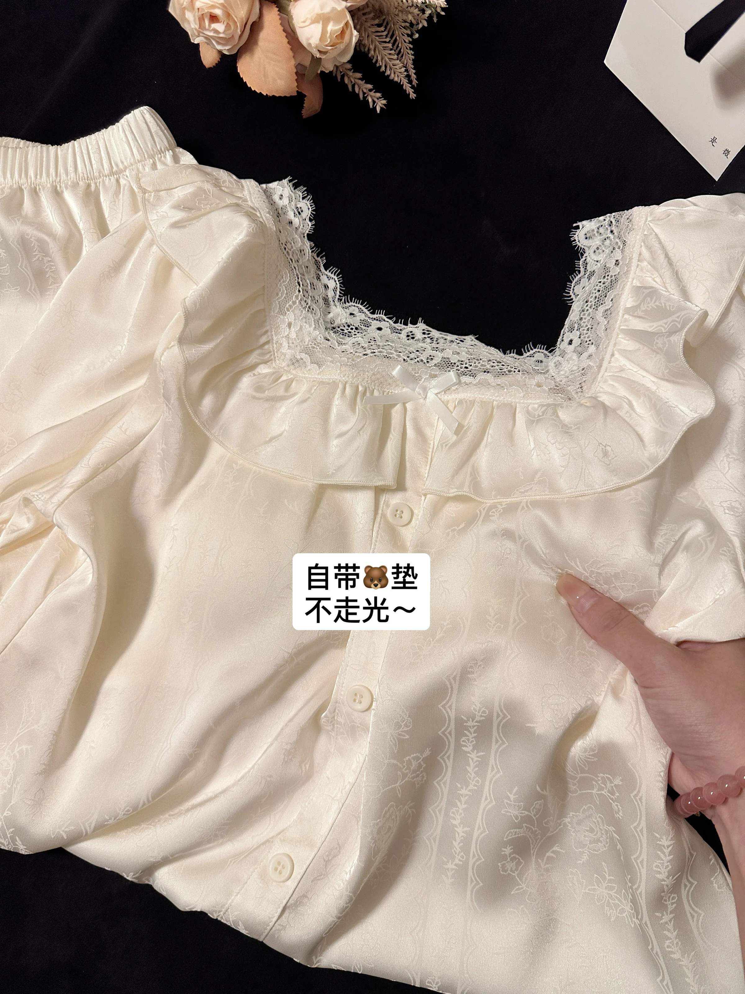 2025  Retro National Style Printing Elegant Lady Ice Silk Pajamas Lace Bow Skin-friendly Breathable Loungewear Short-sleeved Set