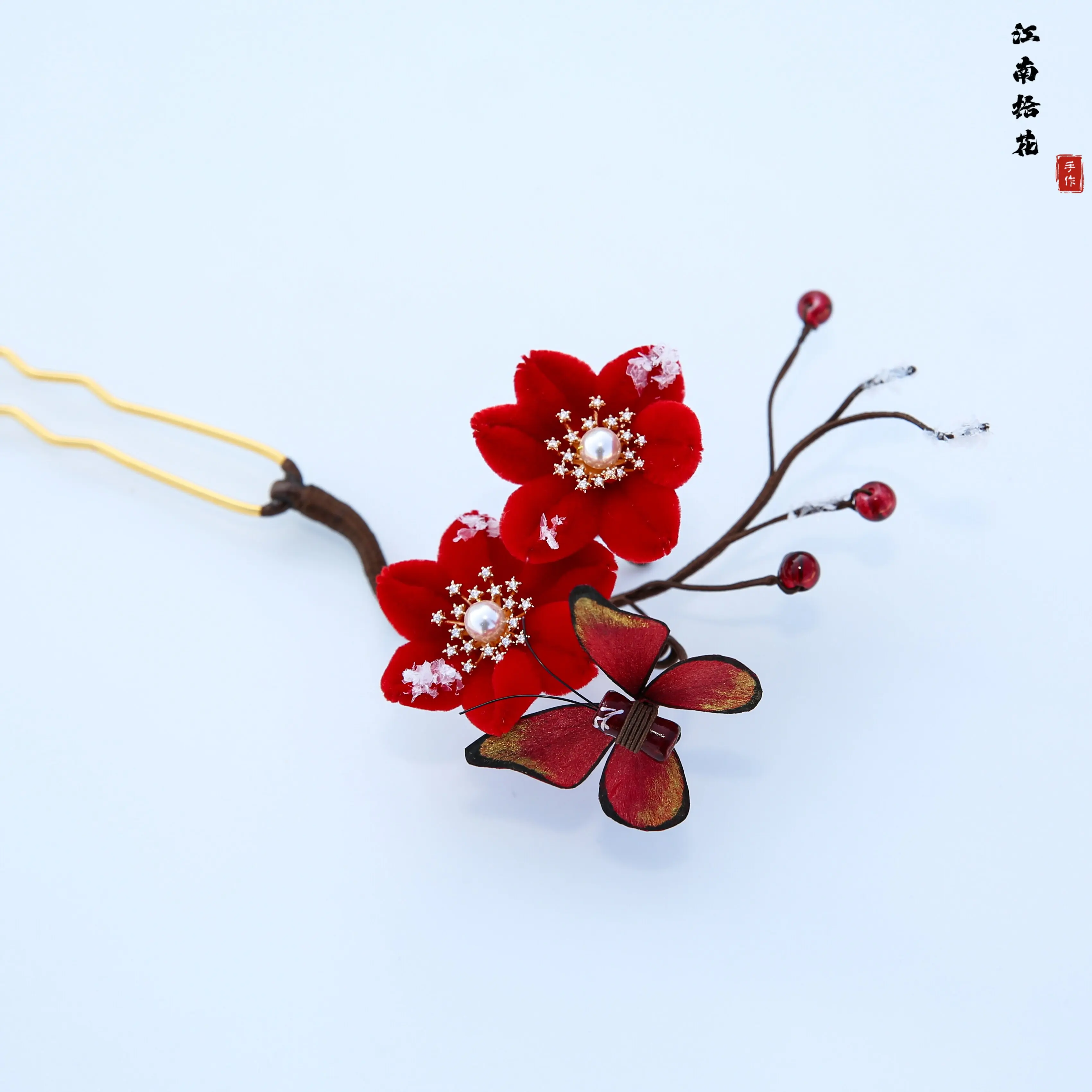 Handmade Intangible Heritage Velvet Hairpin, Red Lantern Tassel U Pin, Fine Velvet Strip, Gift for Her