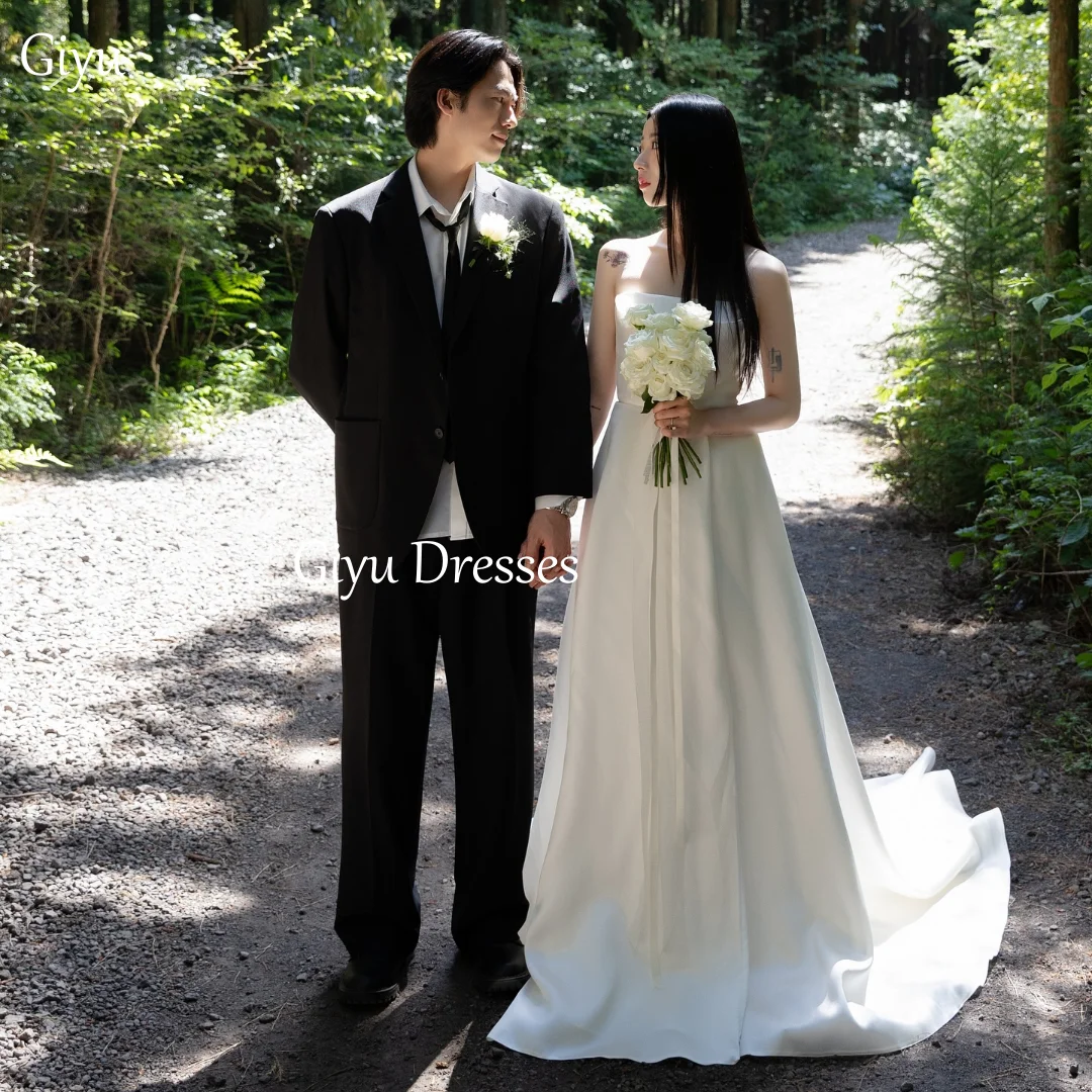 

Giyu Simple White Wedding Dress Off Shoulder Strapless High Waist Split Korean Wedding Photography Formal Bridal Gown Customized