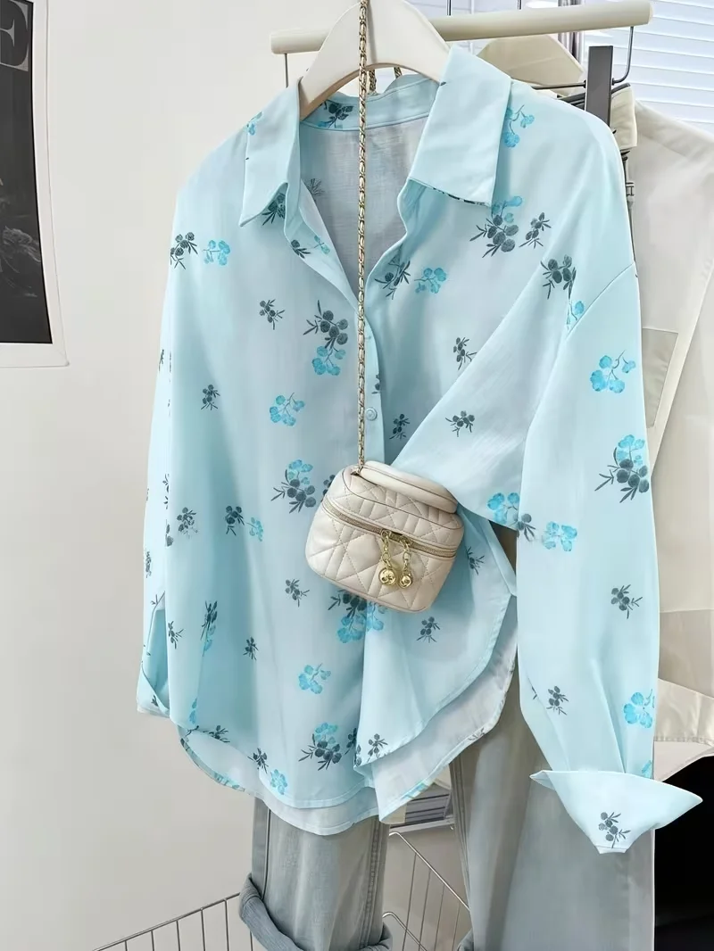 

Women's floral long sleeved casual loose spring, summer, autumn cardigan shirt