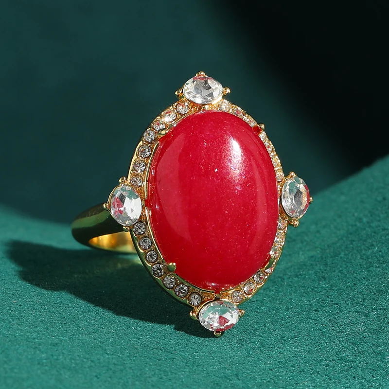 

Vintage Oval Rose Red Big Natural Stone Rings For Ladies Antique Gold Plated Luxury Accessories 2026 New Arrival Wedding Decos