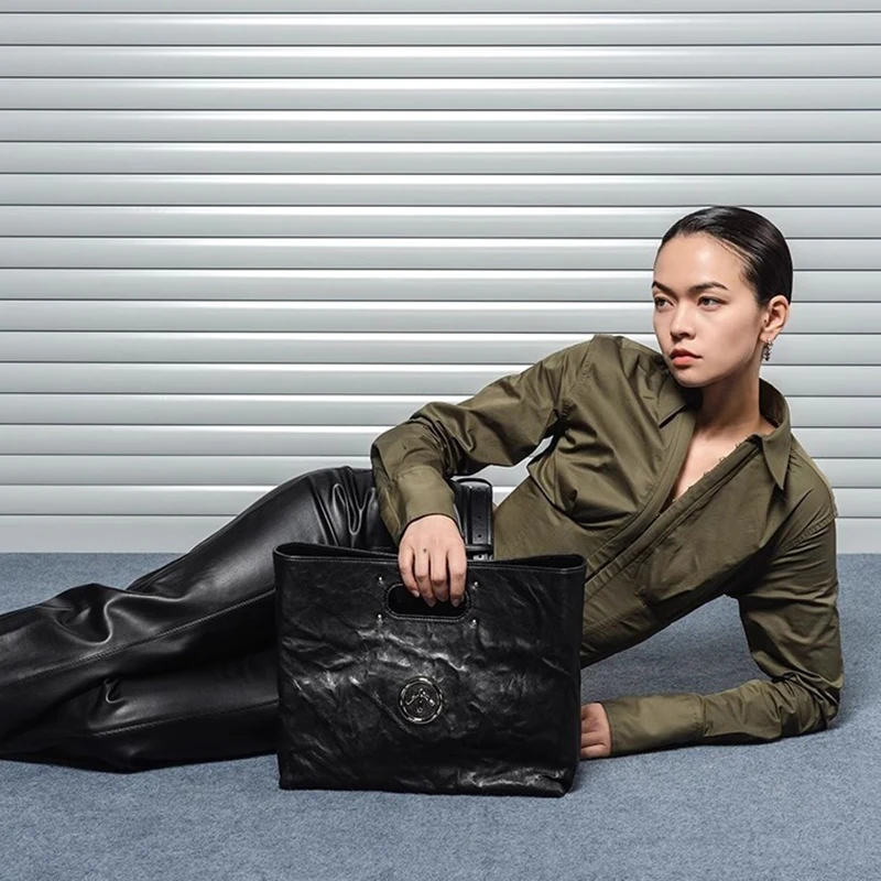 

Модная черная повседневная универсальная сумка GROTTO большой вместимости, женская однотонная универсальная сумка на одно плечо с металлическим декором