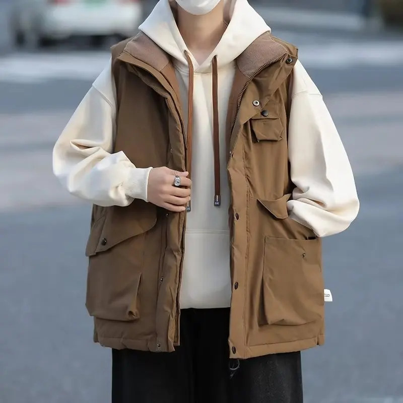 

2024 Winter Men Fashion Solid Color Cotton Padded Vest Male Stand Collar Sleeveless Coats Mens Thicken Warm Waistcoats G311