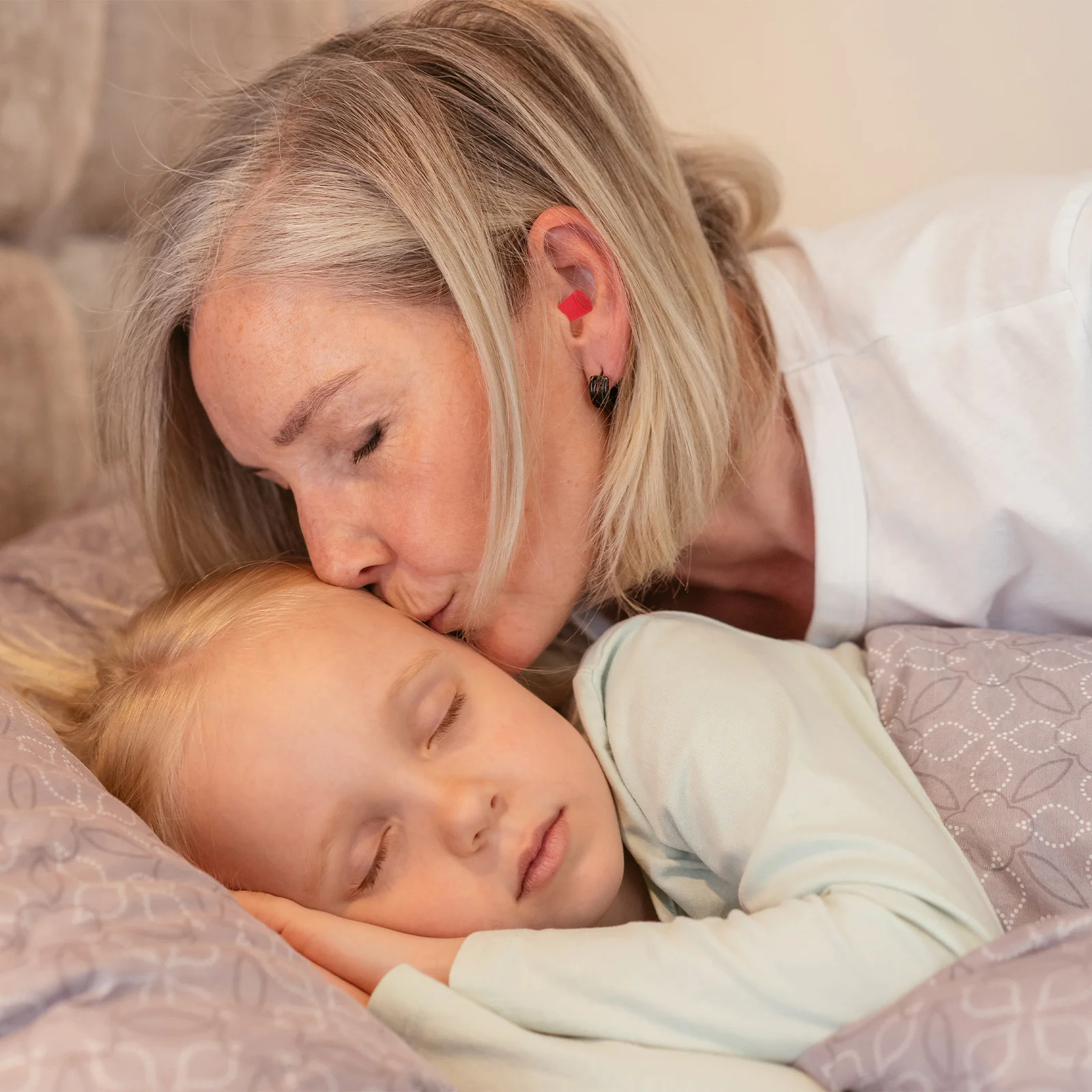 

Anti-Noise Earplugs Sponge Material Soft For Sleeping Studying Working Travel Snoring Noise Protection Quiet Soundproof