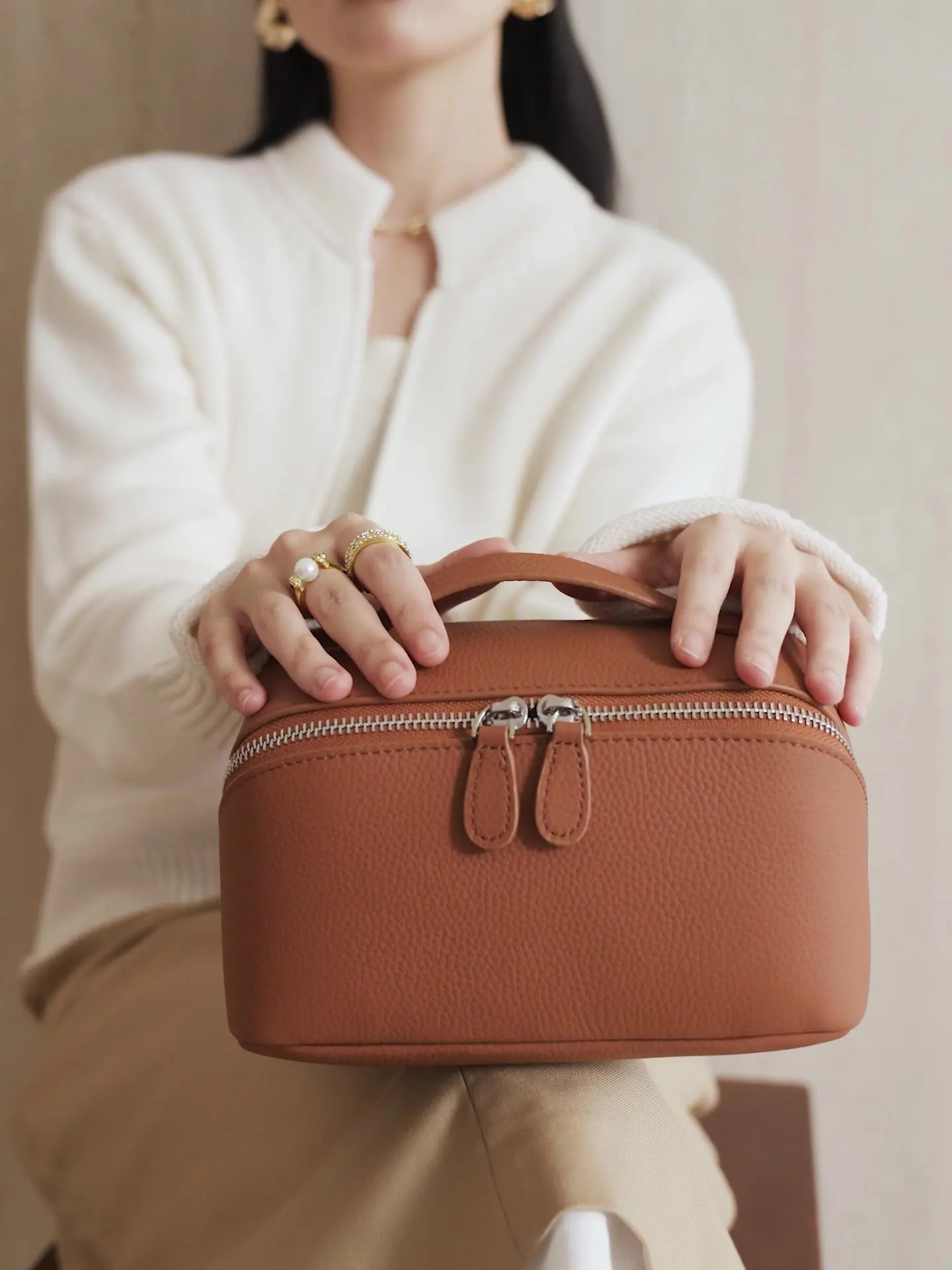 

Классические женские сумки из натуральной кожи, однотонные квадратные сумки большой вместимости, повседневные дорожные портативные косметички