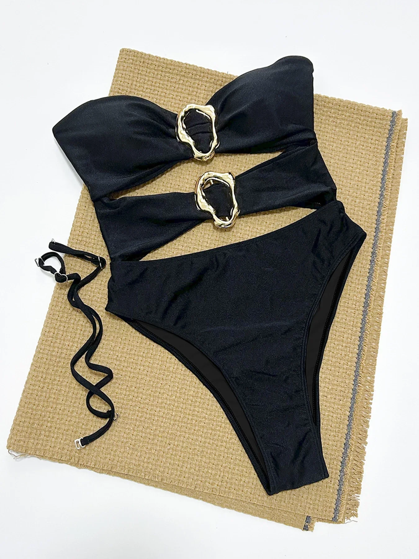 2025 ใหม่เซ็กซี่ Hollow Out One Piece ชุดว่ายน้ําผู้หญิง Bandeau Push Up ชุดว่ายน้ําหญิงชุดว่ายน้ํา Beachwear Monokini