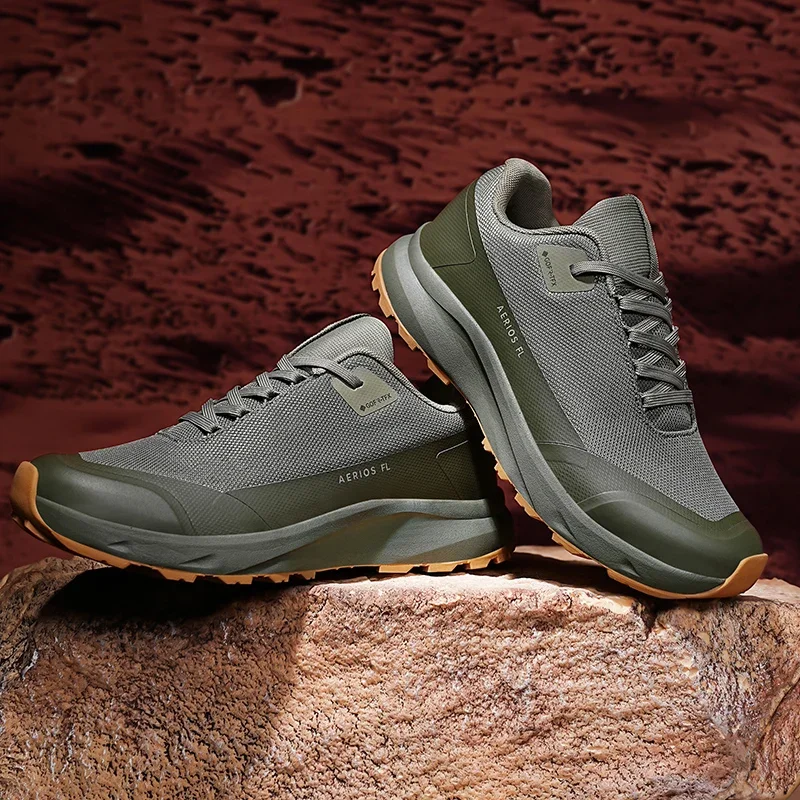 New Men Golf Shoes Comfortable Lightweight Shoes for Golfing Size 39-45 Top Quality Golfer Sneakers Waterproof Footwears