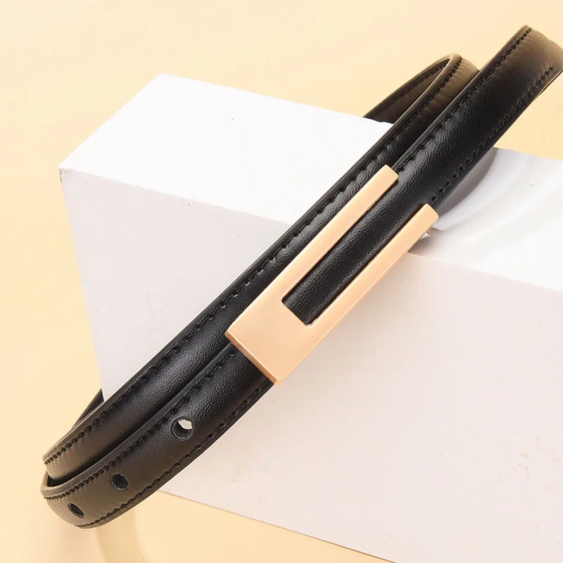 ファッションデザイナー レディースベルト 2CM レザーベルト アルファベット ゴールドバックル 超薄型ベルト あらゆる場面に
