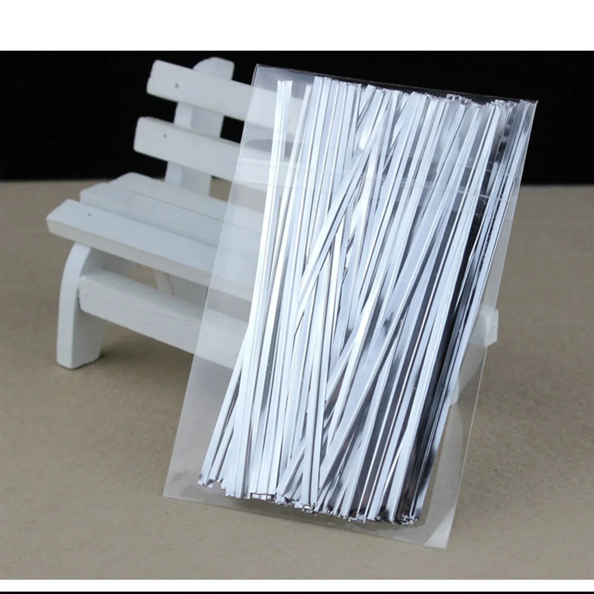 

Colorful Plastic Coated Ties Food Packing Sealing Pouch Ties for Party Gifts Cake Lollipops 10cm (Silver)
